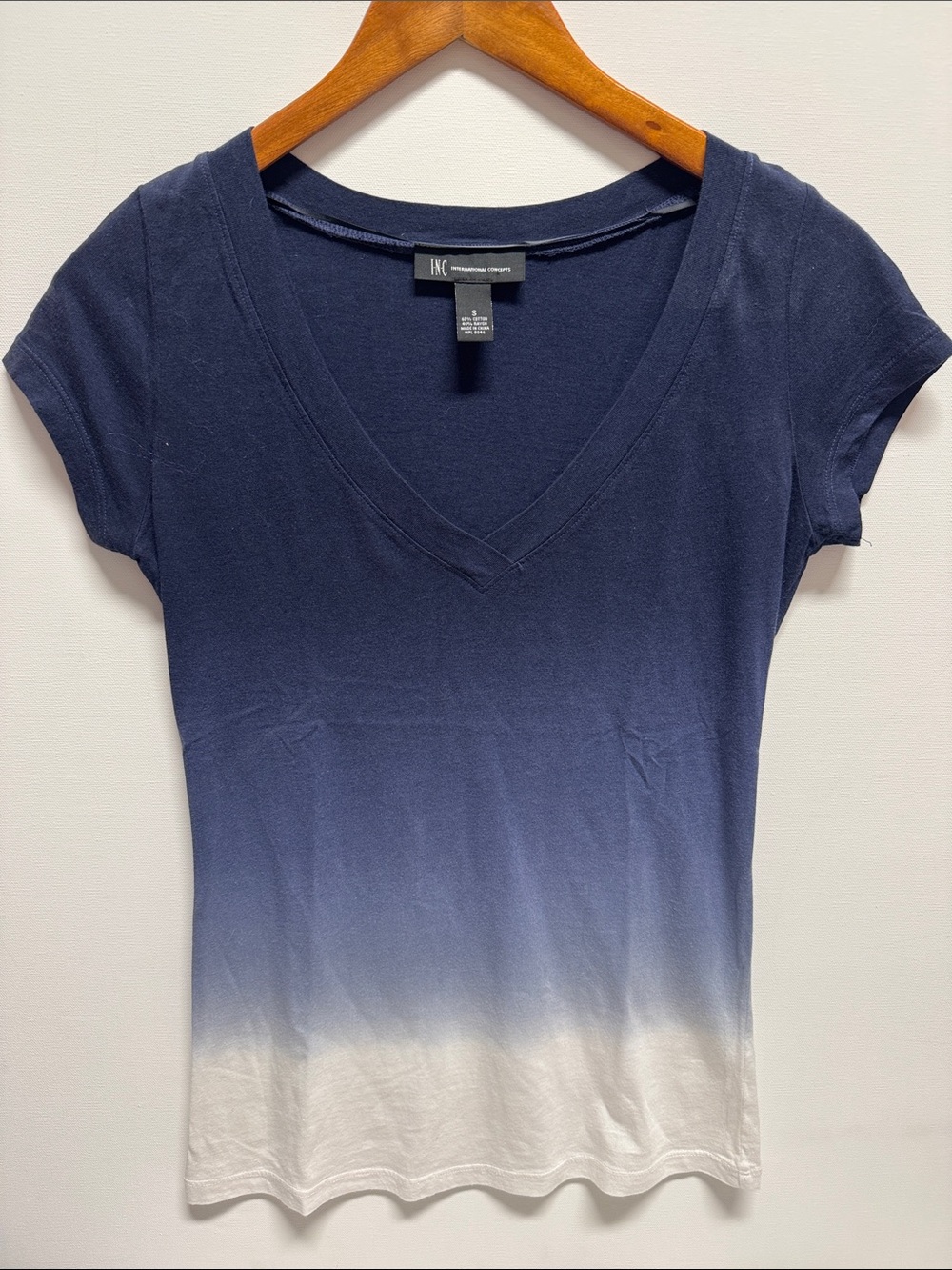 INC International Concepts Navy to White Ombre V-Neck Short Sleeve Tee